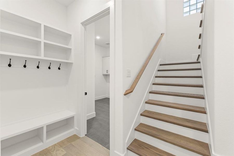 40. 4820 Belo - Stairs 40. 4820 Belo - Stairs