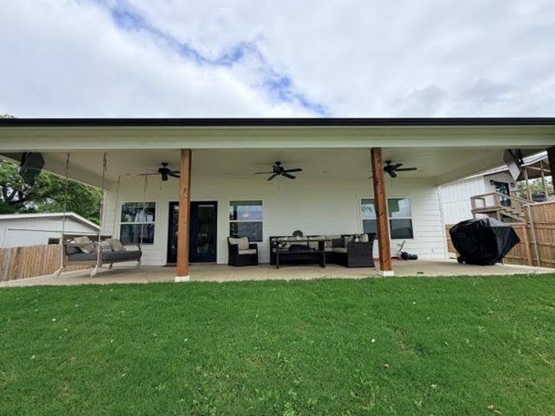 Exterior details and patio area of a home in , Flint (Image 28).