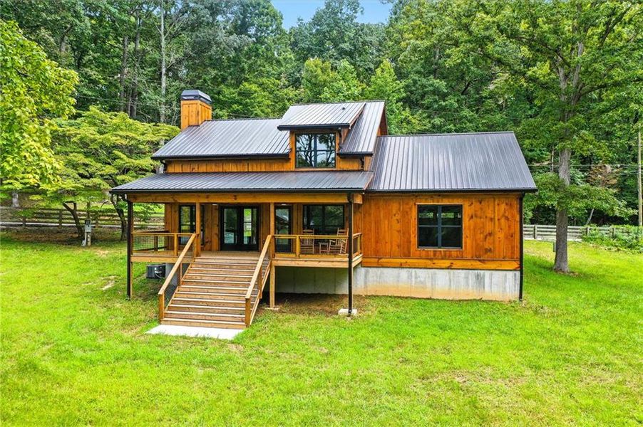 Exterior details and patio area of a home in , Talking Rock (Image 23).