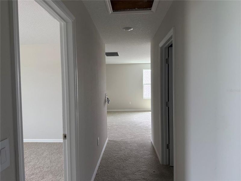 Spacious, unfurnished interior of a new home in Oakfield Trails Traditional, Parrish (Image 19). Spacious, unfurnished interior of a new home in Oakfield Trails Traditional, Parrish (Image 19).