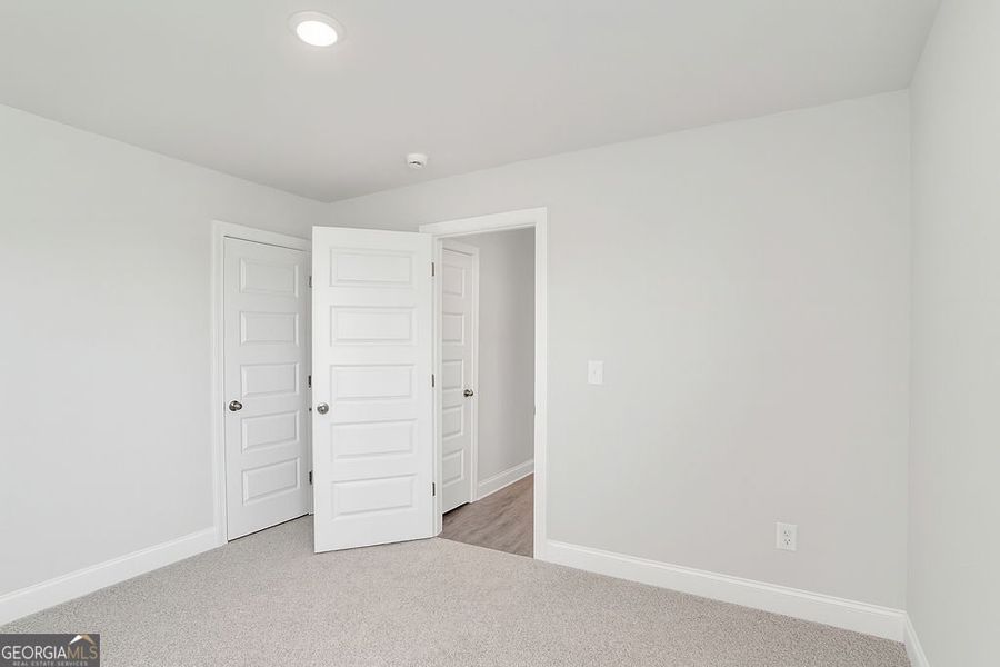 Spacious, unfurnished interior of a new home in Harley Farms South, Bonaire (Image 28).