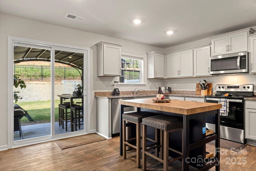 Furnished interior view inside a new home in Mills at Long Creek, Dallas (Image 15).