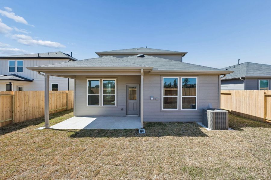 Exterior details and patio area of a home in Montgomery Bend, Montgomery (Image 3).