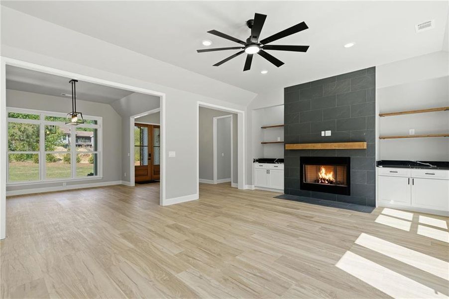 Spacious, unfurnished interior of a new home in , Cumming (Image 46).
