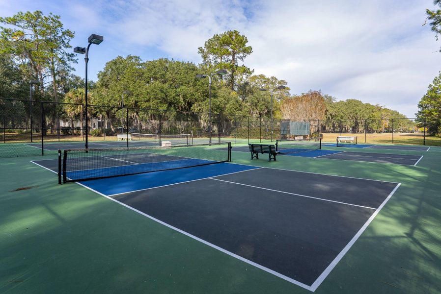 Community amenities in , Beaufort (Image 56).