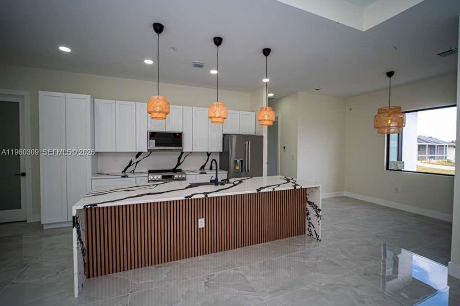 Image 33 of a home in .