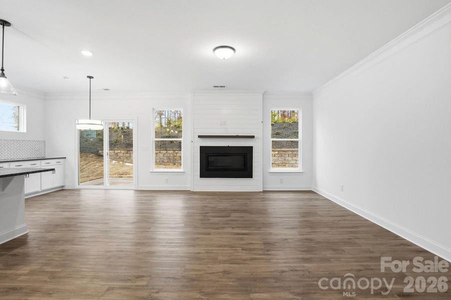 Spacious, unfurnished interior of a new home in Rone Creek, Waxhaw (Image 21). Spacious, unfurnished interior of a new home in Rone Creek, Waxhaw (Image 21).