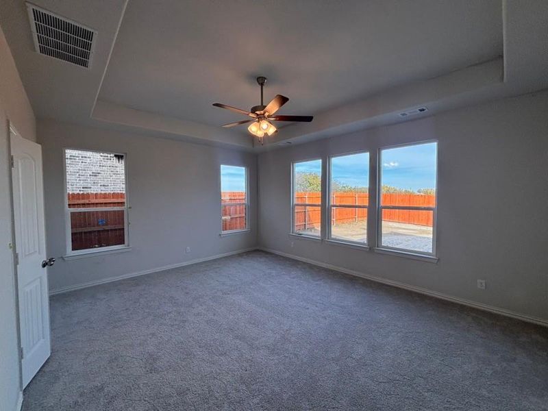 Spacious, unfurnished interior of a new home in Northstar, Fort Worth (Image 4).
