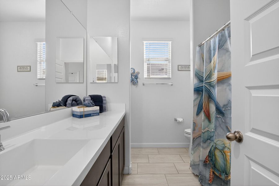 033_098_a4m_st 033_098_a4m_st