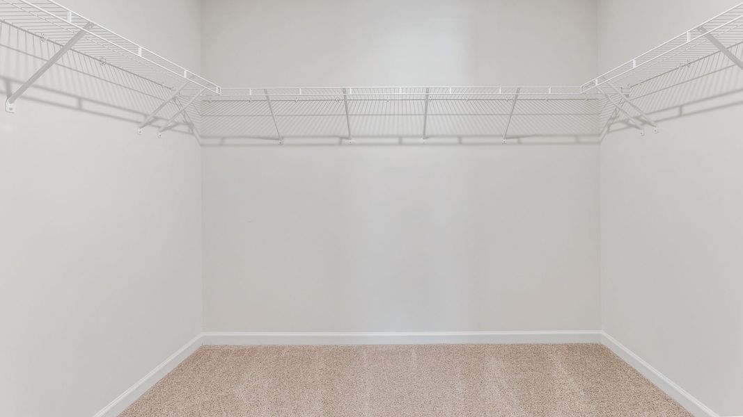 Spacious, unfurnished interior of a new home in Quail Haven, Winston-Salem (Image 24).