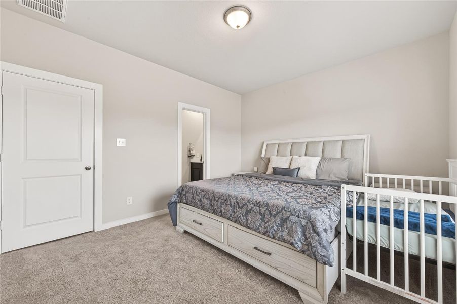 Furnished interior view inside a new home in Arabella on the Prairie, Richmond (Image 15).
