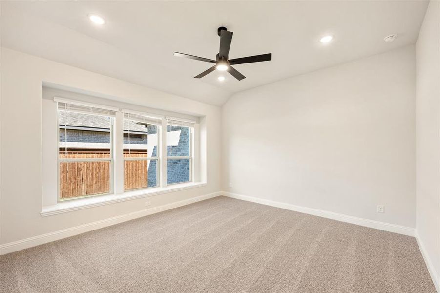 Spacious, unfurnished interior of a new home in Waterscape Classic 60s, Royse City (Image 25). Spacious, unfurnished interior of a new home in Waterscape Classic 60s, Royse City (Image 25).