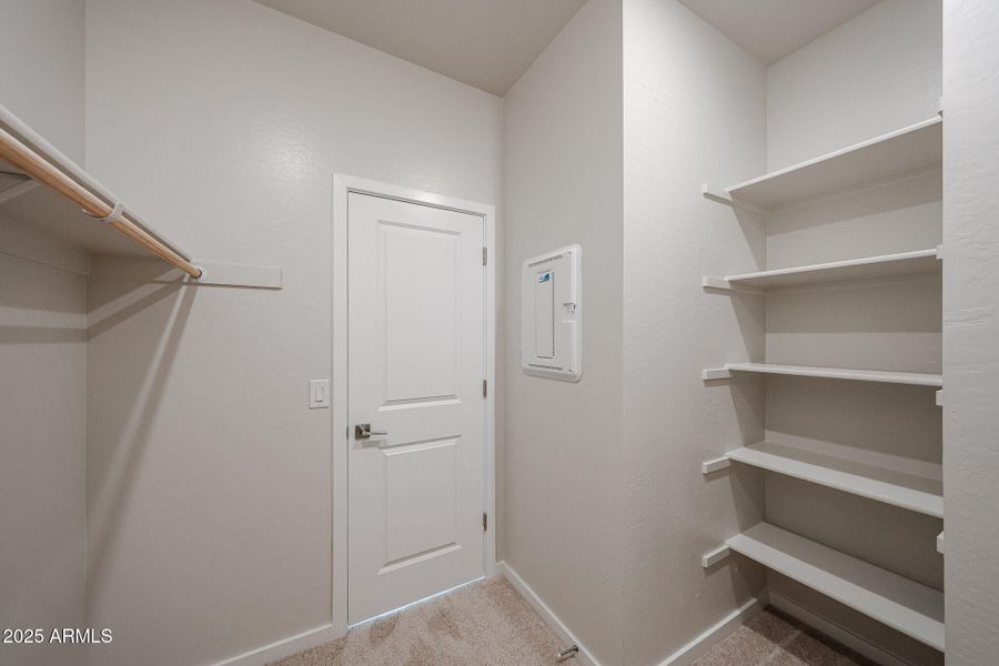 28_New-Move-in-Ready-Home_Teravalis_Buck 28_New-Move-in-Ready-Home_Teravalis_Buck