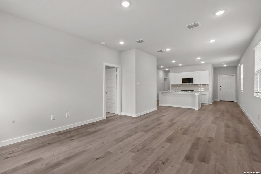 Spacious, unfurnished interior of a new home in Agave, San Antonio (Image 30). Spacious, unfurnished interior of a new home in Agave, San Antonio (Image 30).