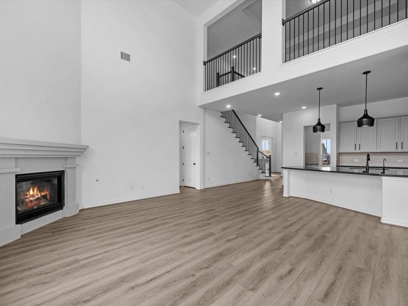 Spacious, unfurnished interior of a new home in Wildrye, Waller (Image 14).
