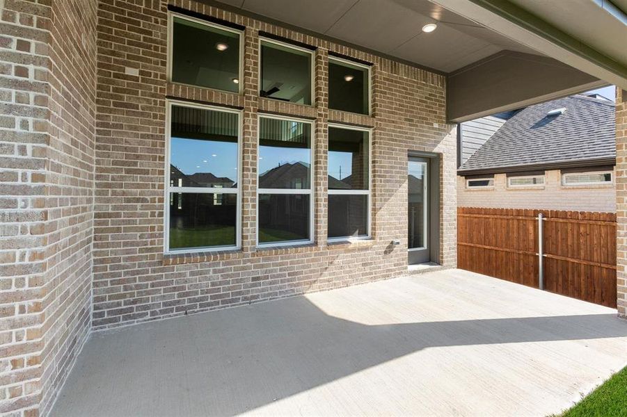 Image 37 of a home in Marine Creek Ranch.