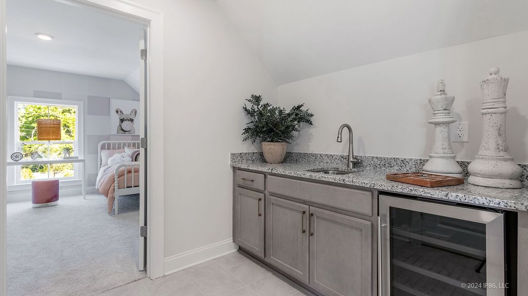 Atlanta_Redbud Lane_Portico_Bonus Bar_LowRes_100dpi_Web_Cool.jpg