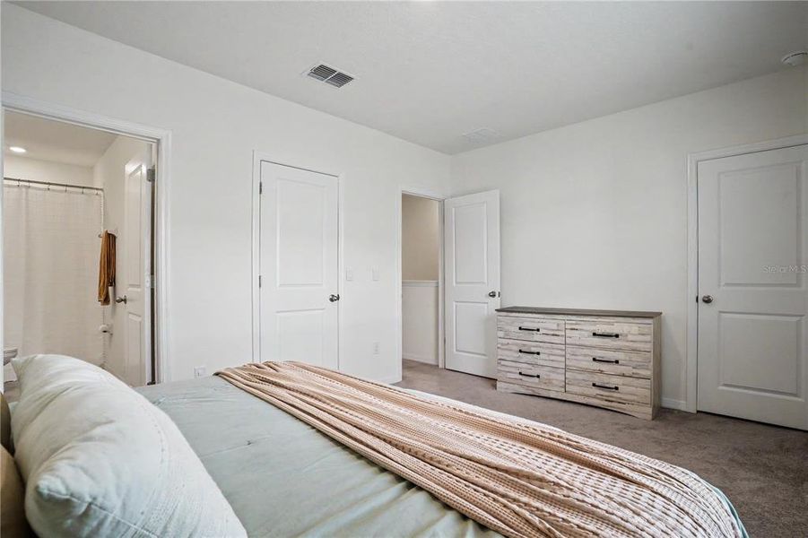 Image 33 of a home in . Image 33 of a home in .
