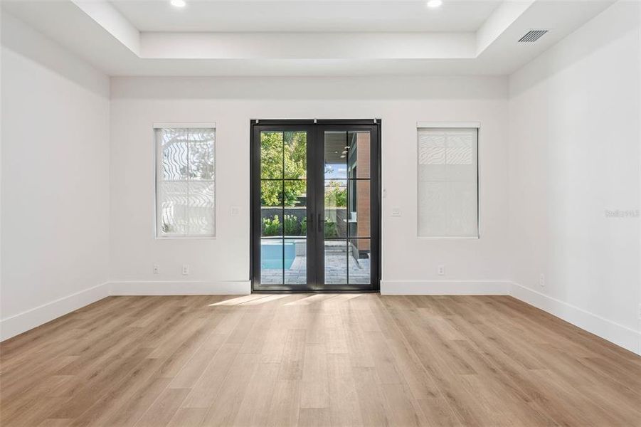 Spacious, unfurnished interior of a new home in , Tampa (Image 55). Spacious, unfurnished interior of a new home in , Tampa (Image 55).