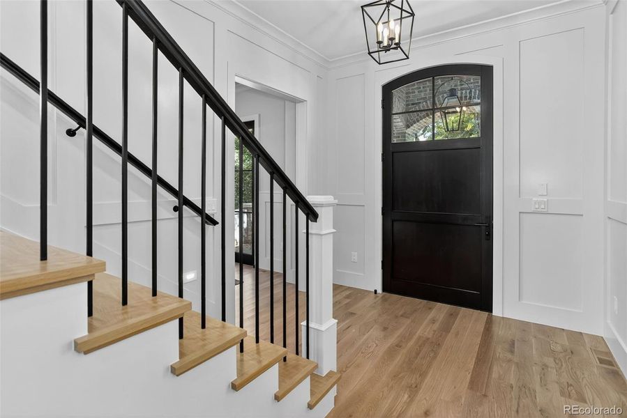 Spacious, unfurnished interior of a new home in , Denver (Image 21).