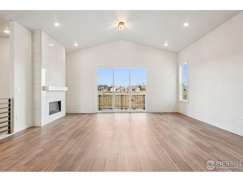 Spacious, unfurnished interior of a new home in Villa Collection, Fort Collins (Image 17).