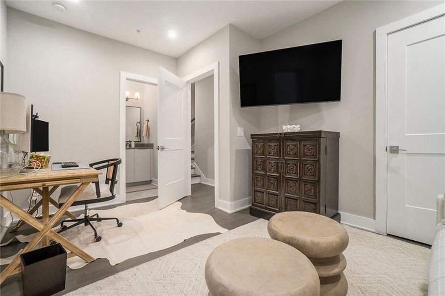 Furnished interior view inside a new home in , Atlanta (Image 13).