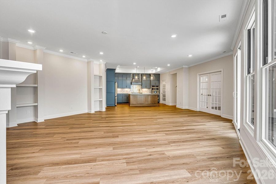 Spacious, unfurnished interior of a new home in The Courtyards at Lake Davidson, Mooresville (Image 24).