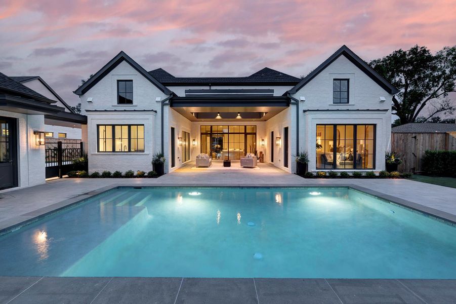 Covered patio has large skylight with retractable shade.  So much attention to detail in this home!