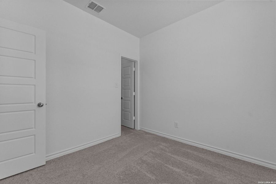 Spacious, unfurnished interior of a new home in Corley Farms, Boerne (Image 22).