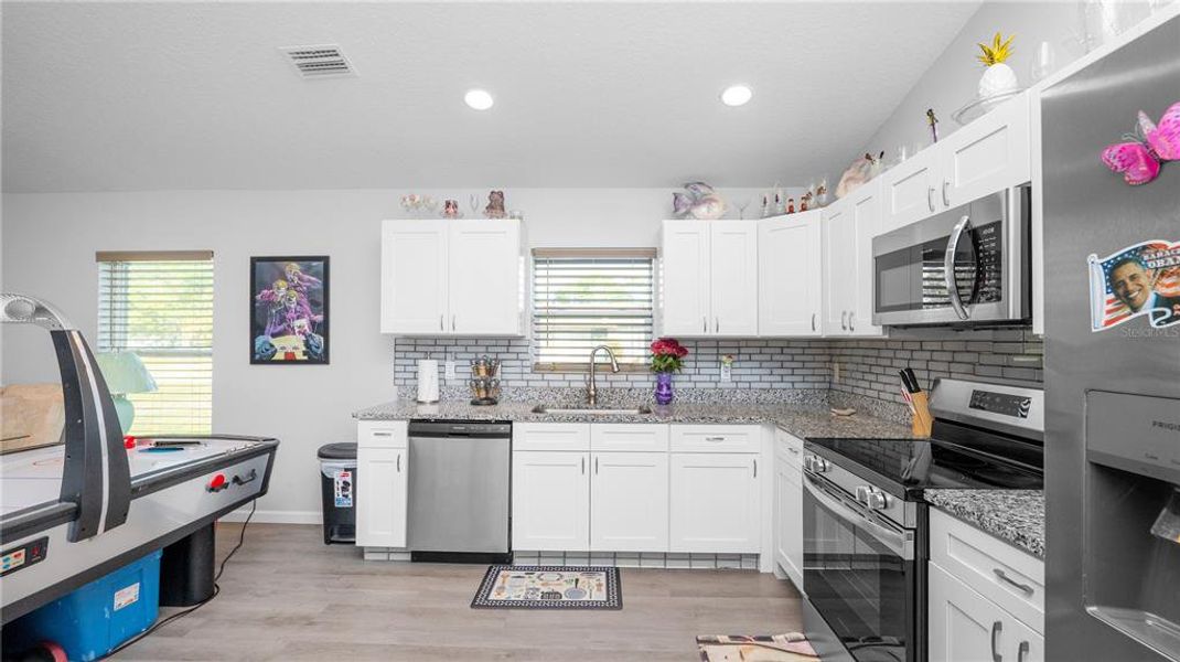Furnished interior view inside a new home in , Lake Wales (Image 13).