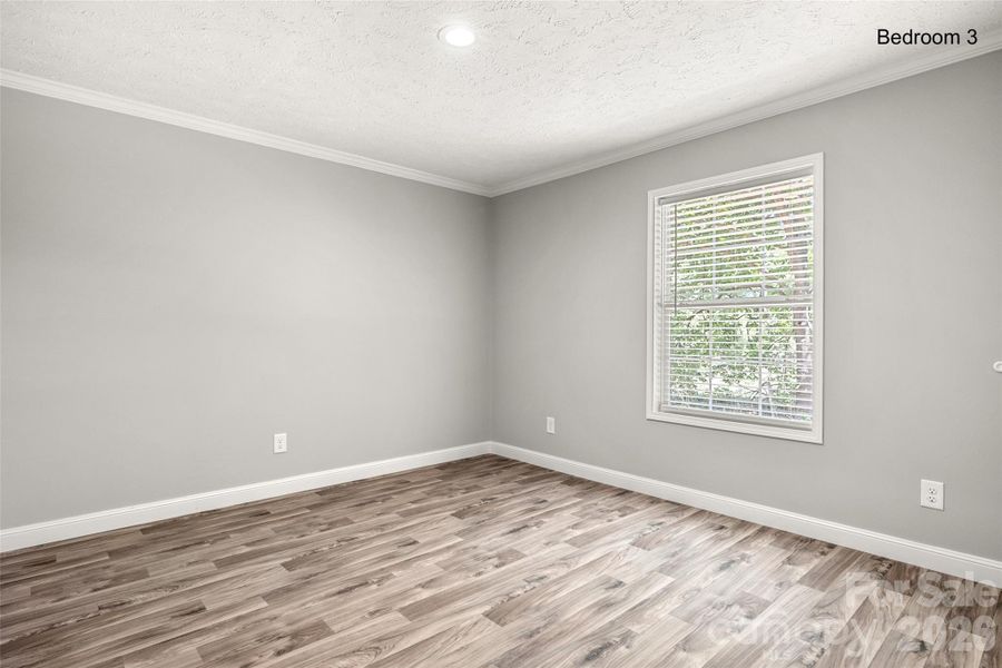 Spacious, unfurnished interior of a new home in , Lancaster (Image 24).