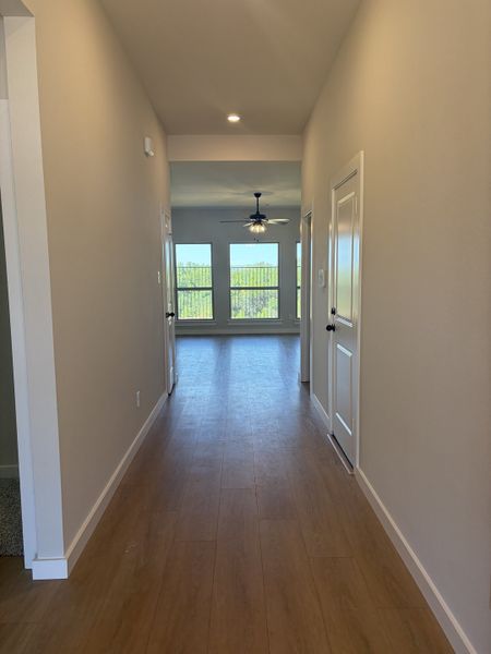 Spacious, unfurnished interior of a new home in Stoneview, Glen Rose (Image 11). Spacious, unfurnished interior of a new home in Stoneview, Glen Rose (Image 11).