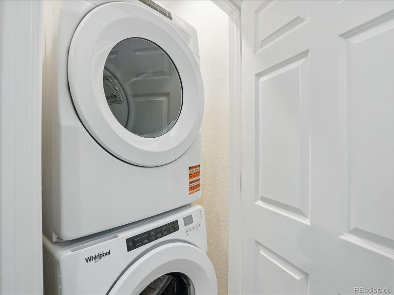 Image 25 of a home in Three Hills.