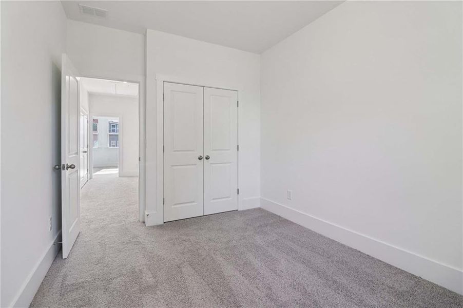 Spacious, unfurnished interior of a new home in Park Vue, Atlanta (Image 23). Spacious, unfurnished interior of a new home in Park Vue, Atlanta (Image 23).