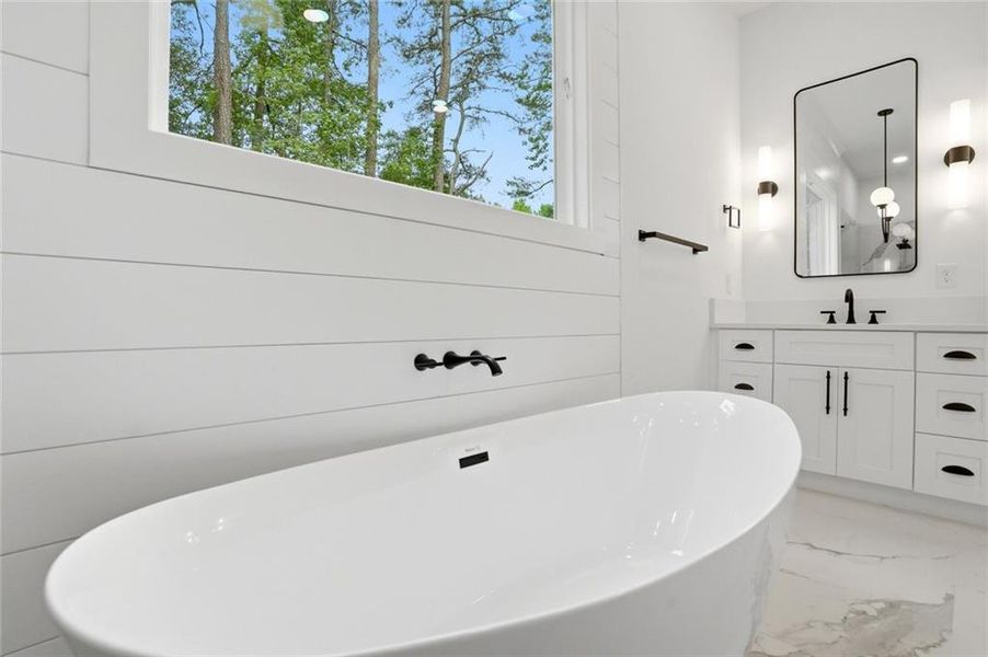 Image 88 of a home in .