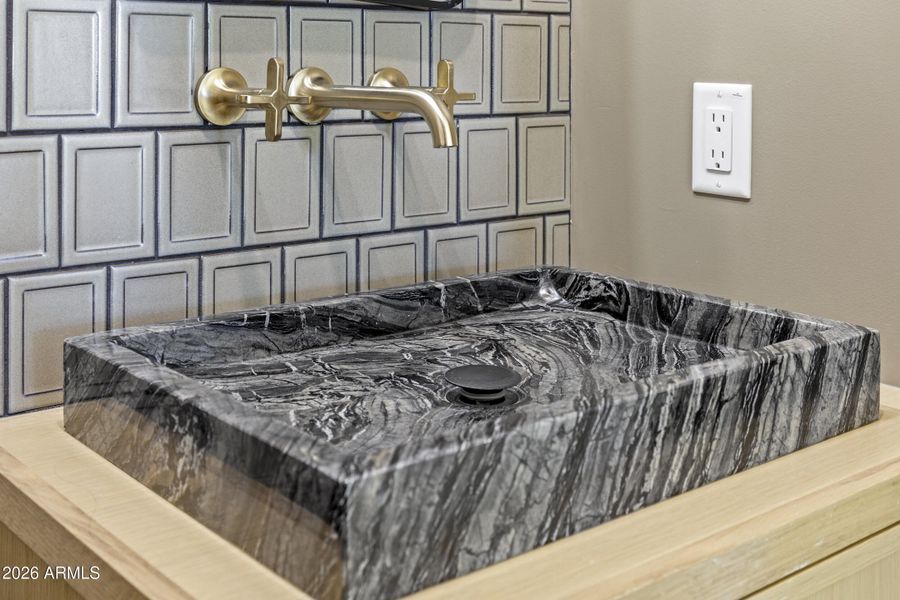 Powder bath Powder bath