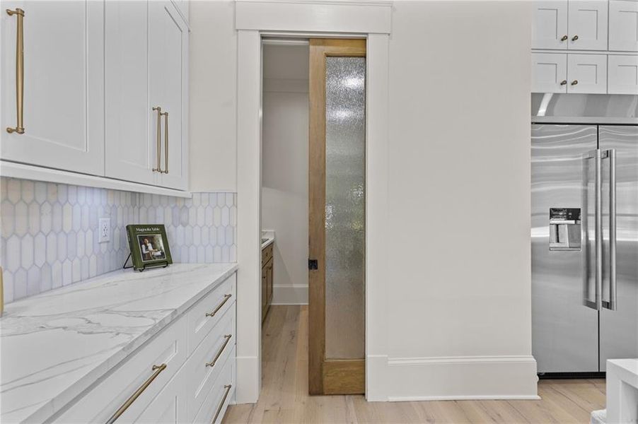 Image 83 of a home in .