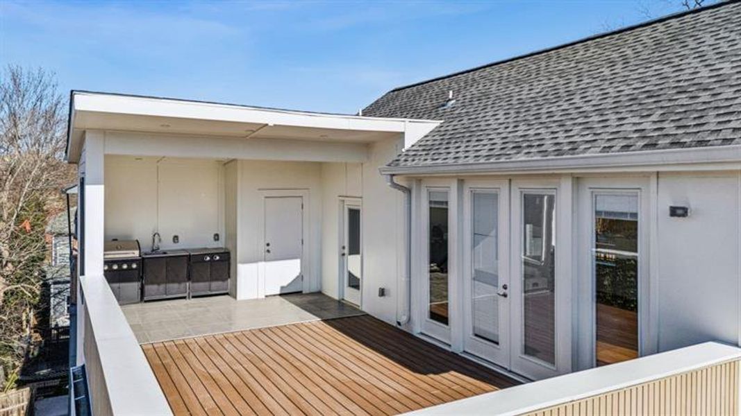 Exterior details and patio area of a home in , Atlanta (Image 32).