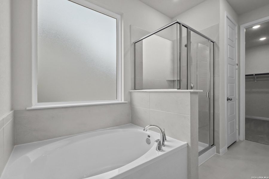 Furnished interior view inside a new home in Foxbrook, Cibolo (Image 15). Furnished interior view inside a new home in Foxbrook, Cibolo (Image 15).