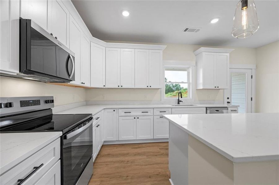 Furnished interior view inside a new home in , Toccoa (Image 3).