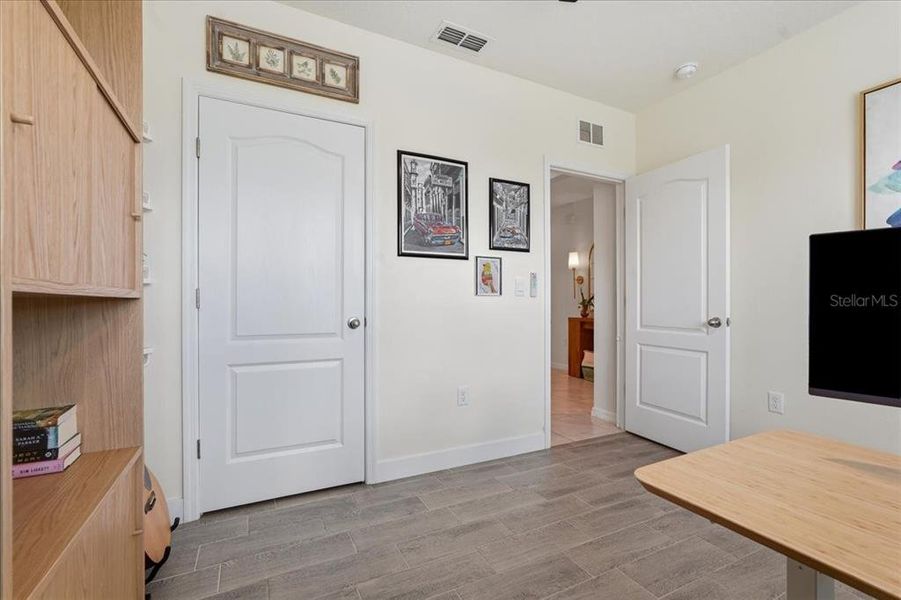 Furnished interior view inside a new home in Eden Hills, Lake Alfred (Image 16).