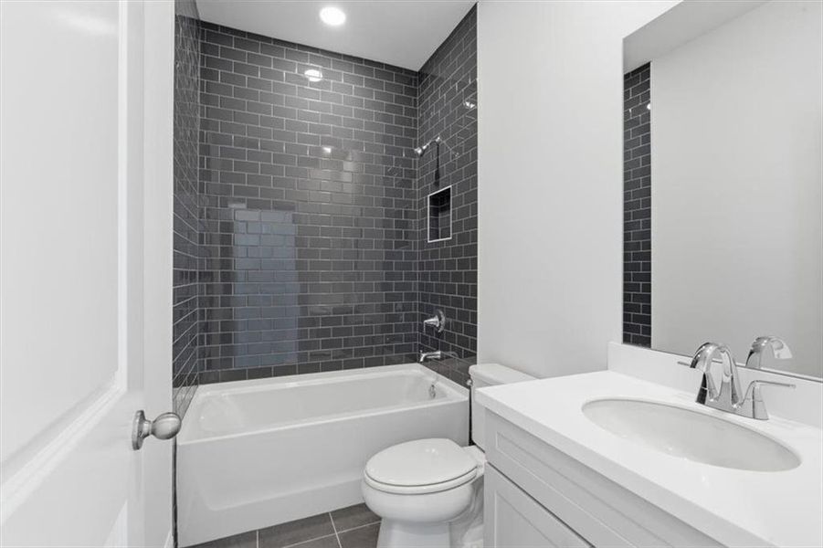 Furnished interior view inside a new home in , Woodstock (Image 13).