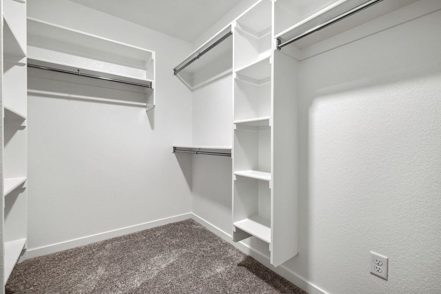 8003 Manor - Primary Closet