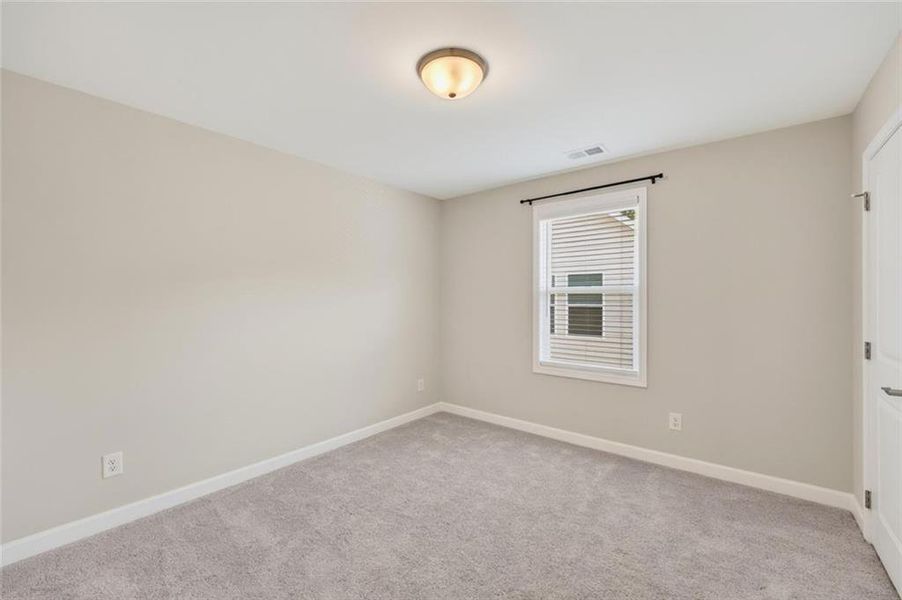 Spacious, unfurnished interior of a new home in Avenbrook, Mableton (Image 24). Spacious, unfurnished interior of a new home in Avenbrook, Mableton (Image 24).