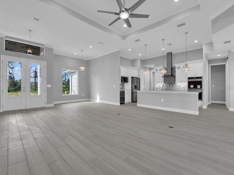 Spacious, unfurnished interior of a new home in , Rotonda West (Image 21).