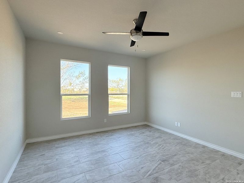 Spacious, unfurnished interior of a new home in , Pleasanton (Image 10).