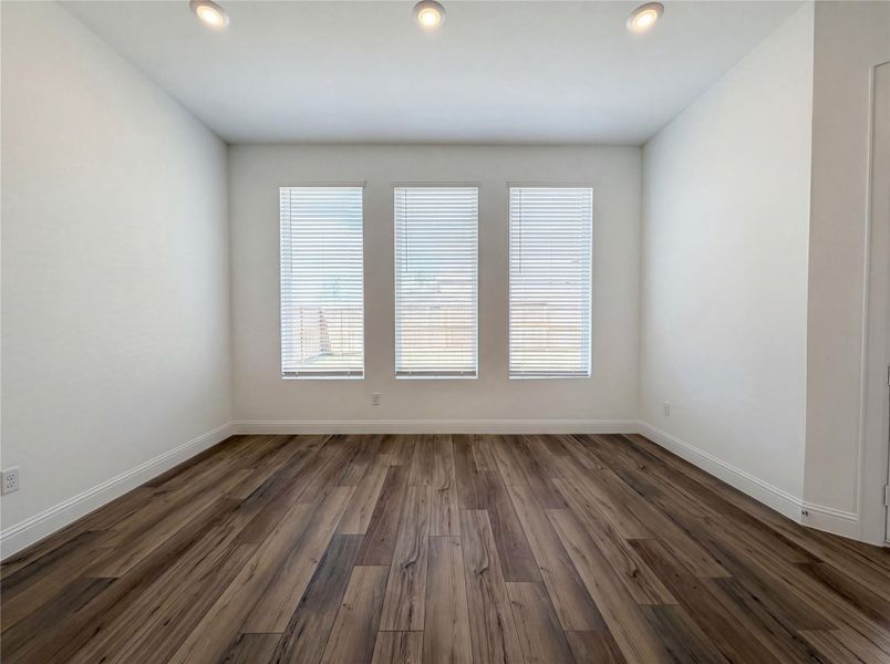 Spacious, unfurnished interior of a new home in The Highlands, Porter (Image 15).