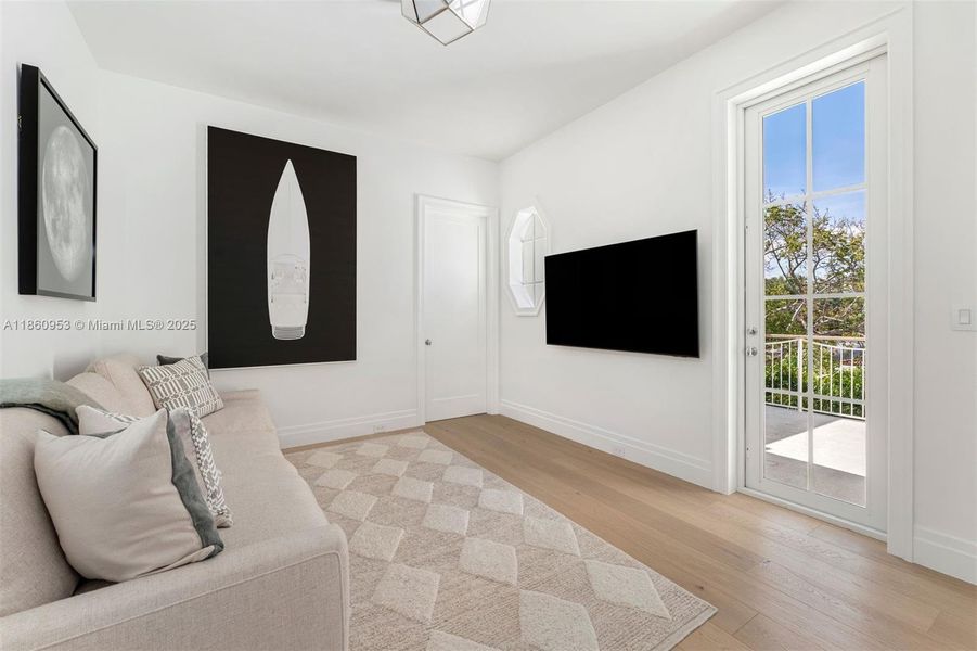 Furnished interior view inside a new home in , Key Biscayne (Image 37). Furnished interior view inside a new home in , Key Biscayne (Image 37).