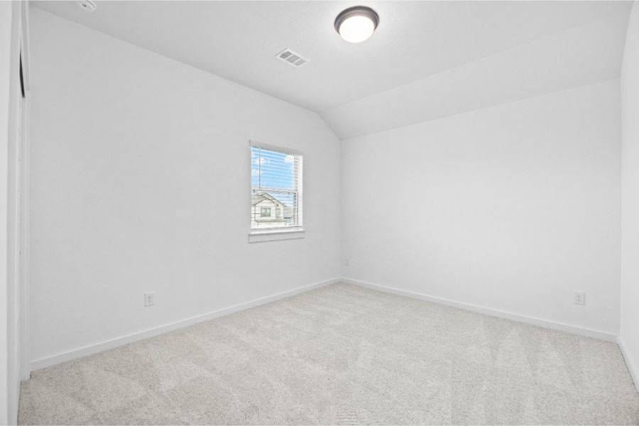Spacious, unfurnished interior of a new home in Glendale Lakes, Rosharon (Image 32). Spacious, unfurnished interior of a new home in Glendale Lakes, Rosharon (Image 32).