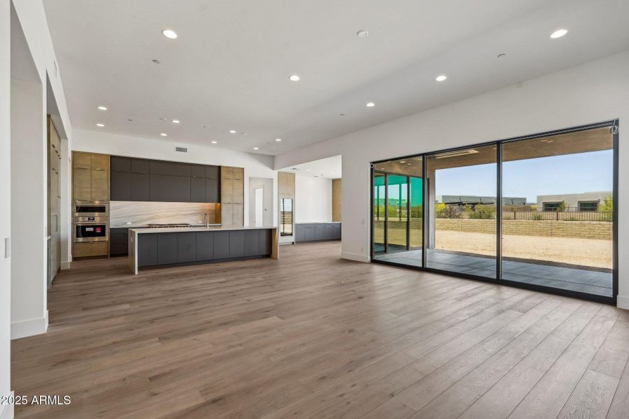 14-web-or-mls-E Buckskin Trail-1105-014